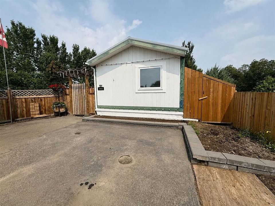 1st image of 3908 W 51st Ave