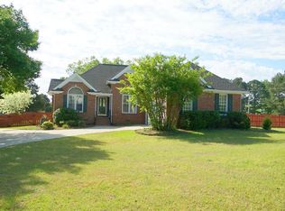 400 Knolls View Dr, Fuquay Varina, NC 27526