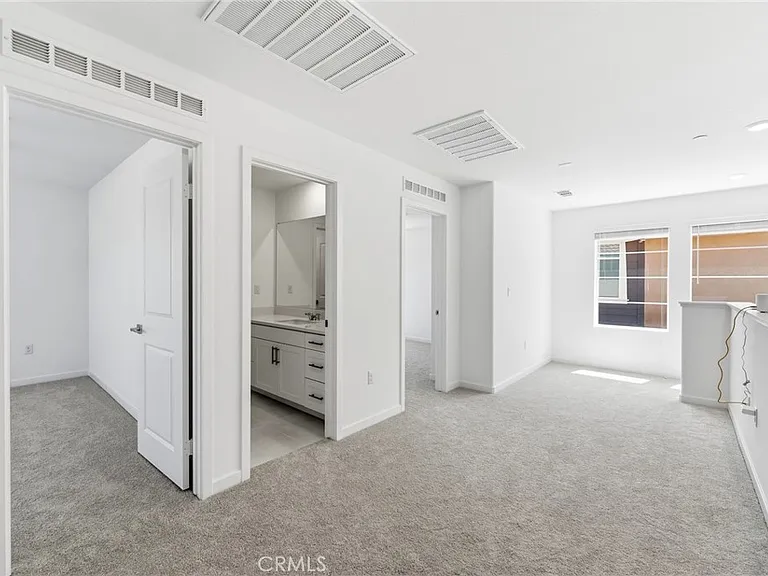 10843 Pala Bells St — Photo 34