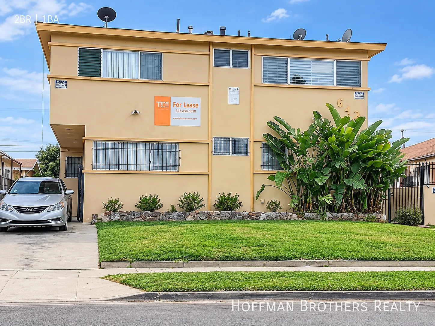 642 W 74th St Los Angeles, CA 90044 — Photo 3
