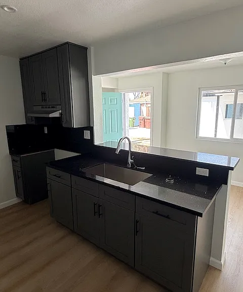 408 S Holly Ave #A — Photo 5
