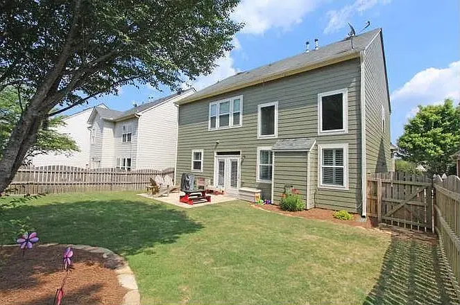 4180 Granby Cir — Photo 4