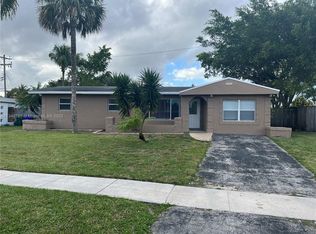 1523 W River Dr, Pompano Beach, FL 33063
