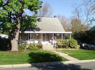 114 Charles St, Rockville, MD 20850