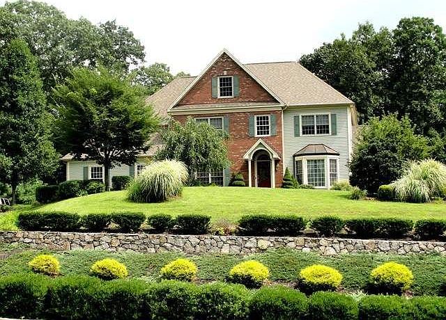 2nd image of 333 Beecher Dr