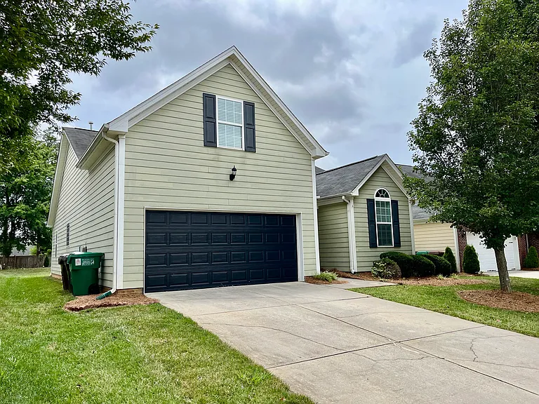 2456 Birch View Dr — Photo 6