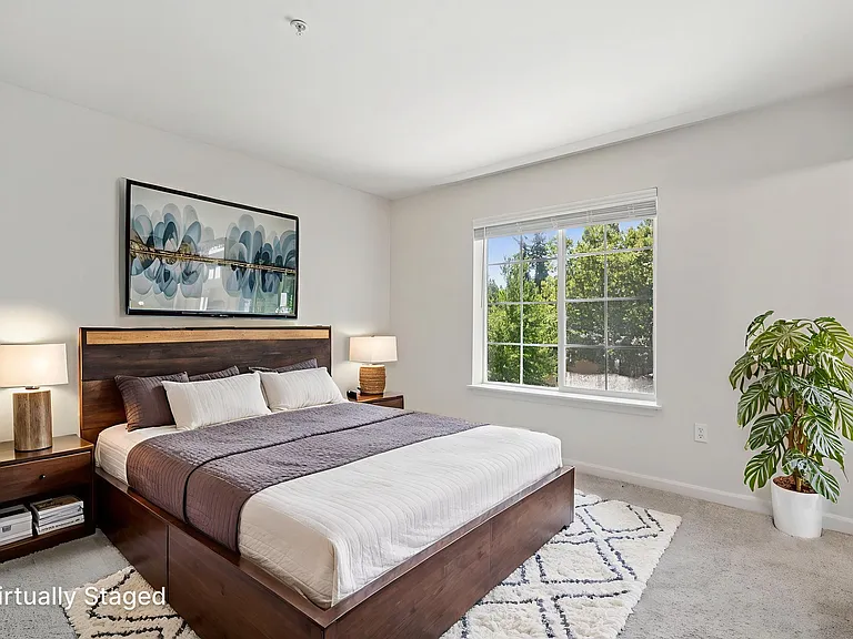 Oak Tree Apartments — Photo 86