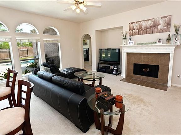 2nd image of 507 Brays Ct