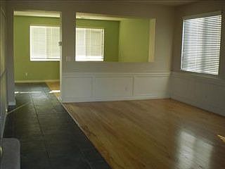 2nd image of 305 Dewey Ct