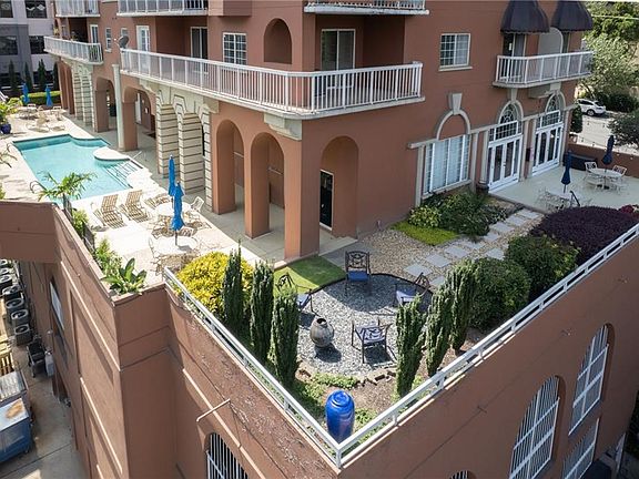 3rd image of 3435 Kingsboro Rd NE APT 1504