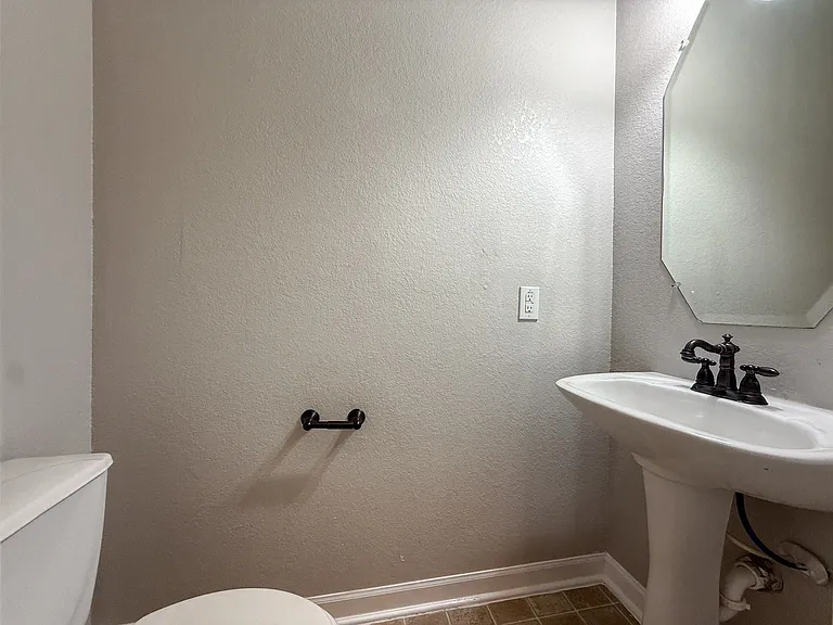 1777 Jacobs Ct #2 — Photo 20