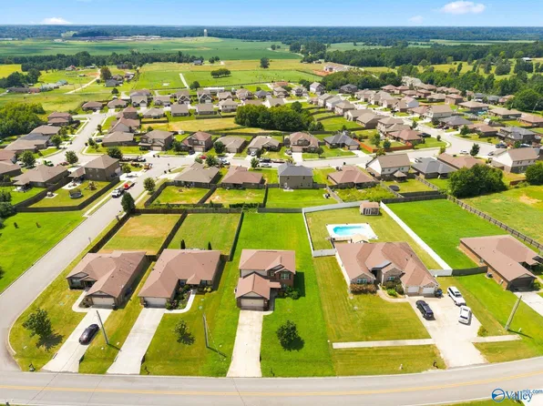 356 Smith Vasser Rd, Harvest, AL 35749