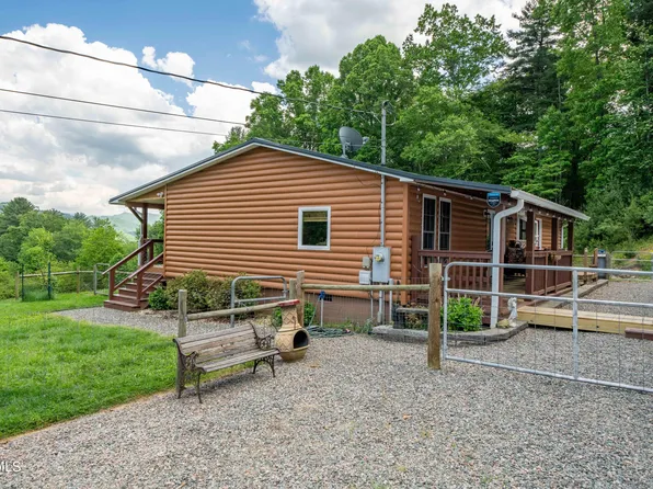 587 Moretz Rd, Mountain City, TN 37683