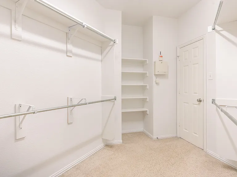 2505 Vista Oaks Dr — Photo 13