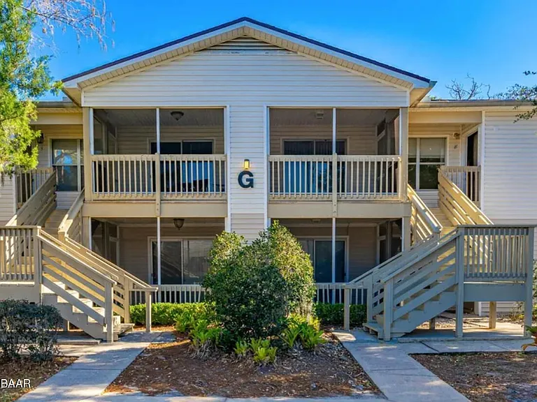 1600 Big Tree Rd #G8 — Photo 2