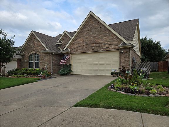 3rd image of 6013 Meadowglen Dr
