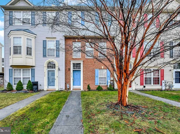 4132 Cutty Sark Rd, Middle River, MD 21220