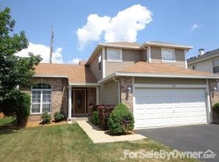 352 Millwood Dr, Bartlett, IL 60103