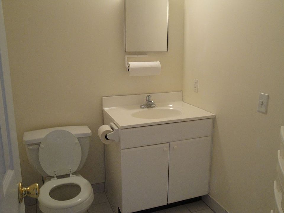 1st image of 36 Millstone Ct