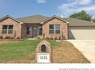 4155 Highland Dr, Tahlequah, OK 74464