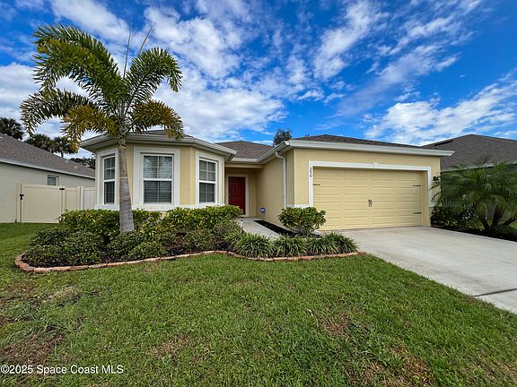 2nd image of 590 Sorrento Dr