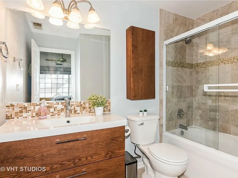 1812 Whirlaway Ct — Photo 12