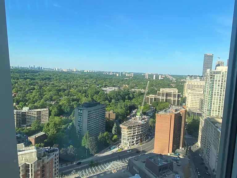 1 Yorkville Ave #2811 — Photo 13