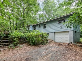 8 Egypt Ln, Clinton, CT 06413