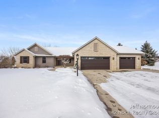 5699 Cannon Hills Dr NE, Ada, MI 49301