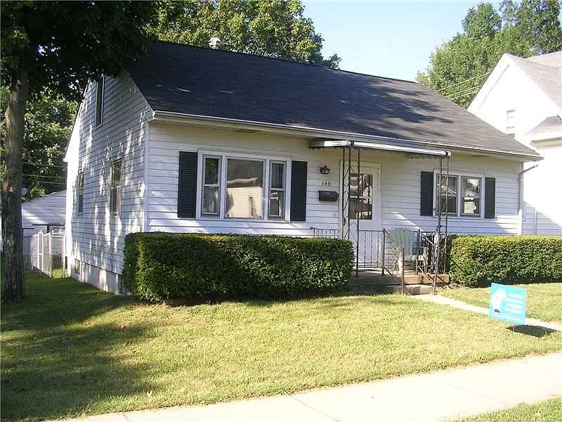 140 W Harrison St photo 1