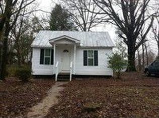 504 Washington St, Graham, NC 27253