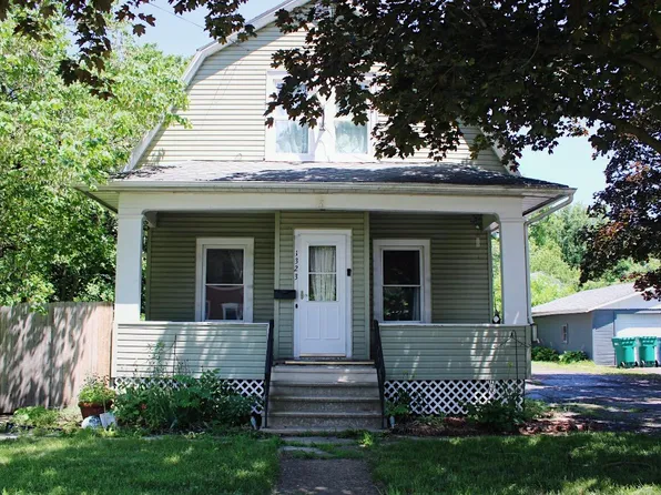 1323 2nd St, La Porte, IN 46350