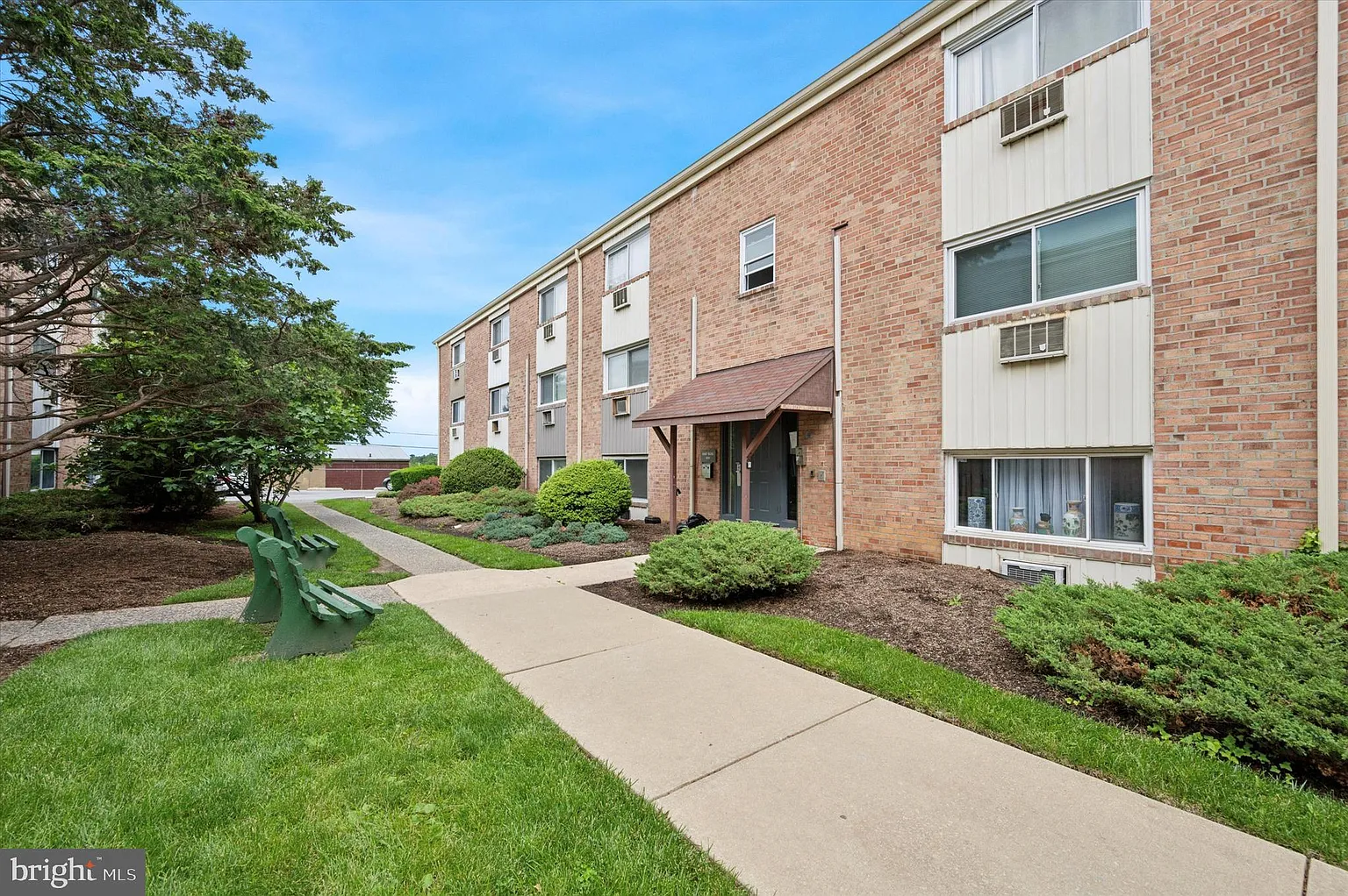 8115 W Chester Pike APT B2 photo 1