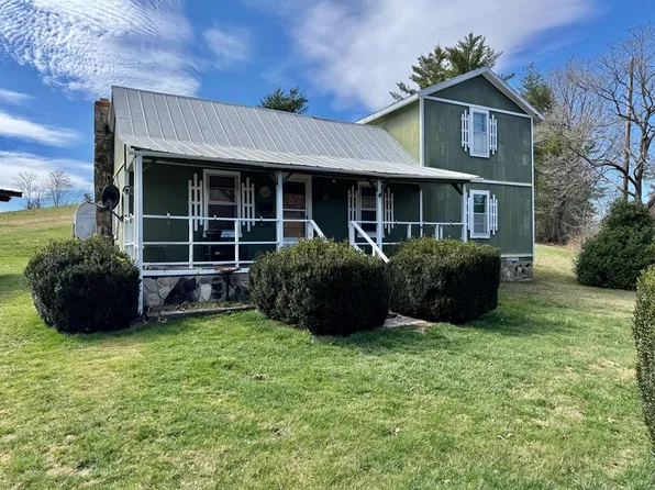 2415 Lime Kiln Rd, Fries, VA 24330