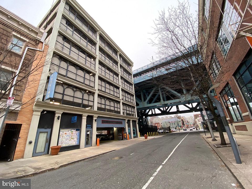 2nd image of 231 N 2nd St #217