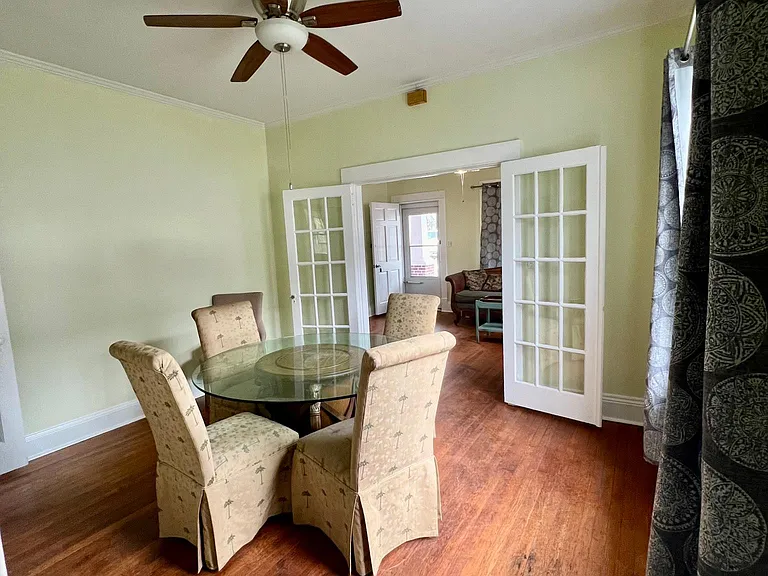 314 N Harvey St — Photo 4