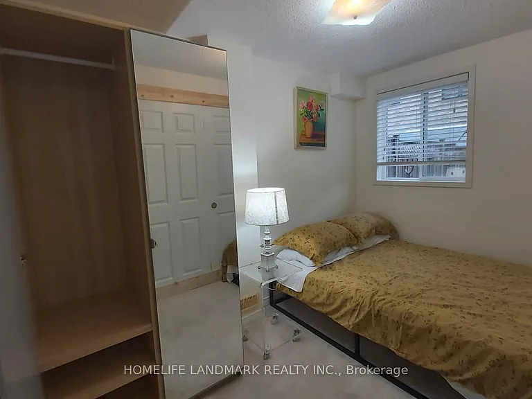 35 Vessel Cres #WALKOUT LOWER — Photo 8