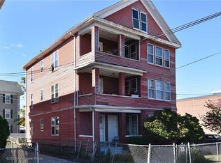 1 Longfellow Ter, Providence, RI 02907