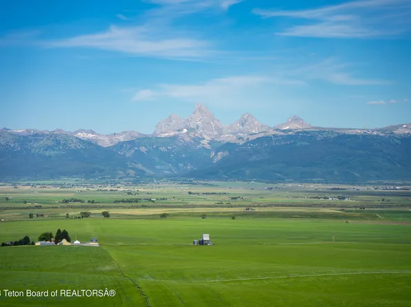 2522 Grandview Dr, Tetonia, ID 83452