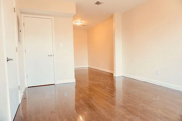 Rented by NY Space Finders Inc. | media 12