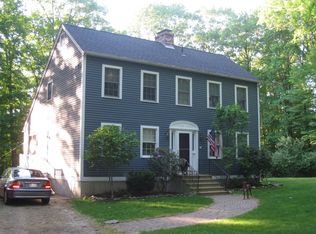 6 Walker Pond Rd, Sturbridge, MA 01566
