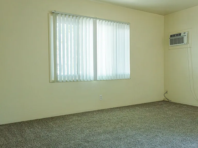 2308 X St — Photo 5