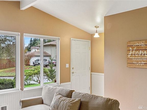 Entry way