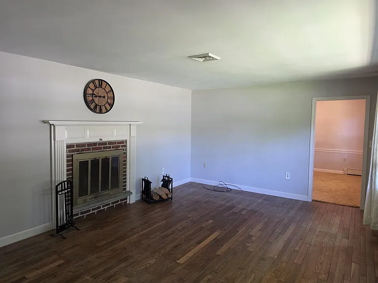 51 Eastern Ave — Photo 12