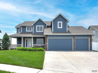 21007 Quarry Ln, Gretna, NE 68028