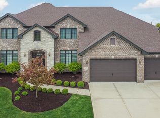 11915 Golden Gate Dr, Mokena, IL 60448