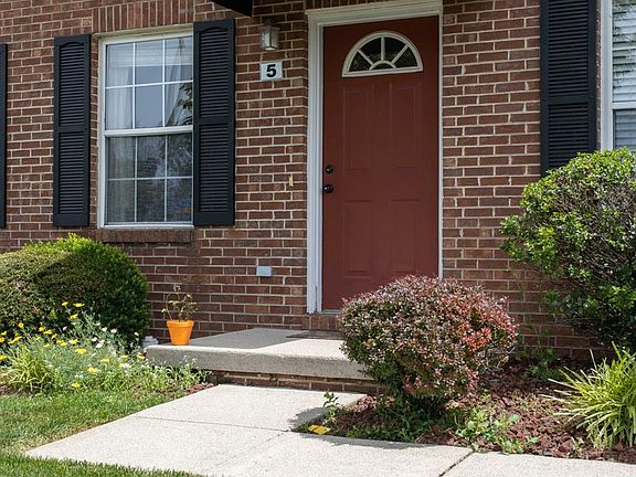 2nd image of 1429 Trent Blvd APT 5