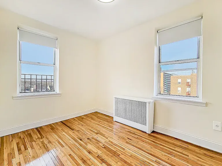 2100 Cropsey Ave #4J — Photo 5