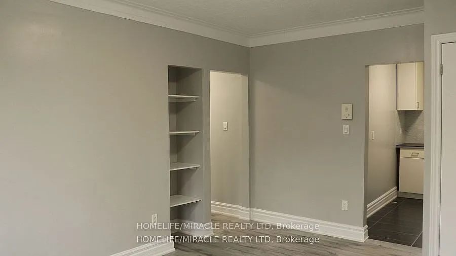 3 bed, $2,400 — Photo 4