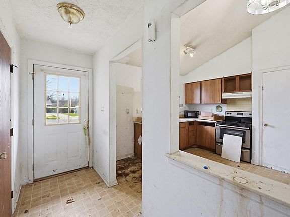 5th image of 3805 Salmon Ct